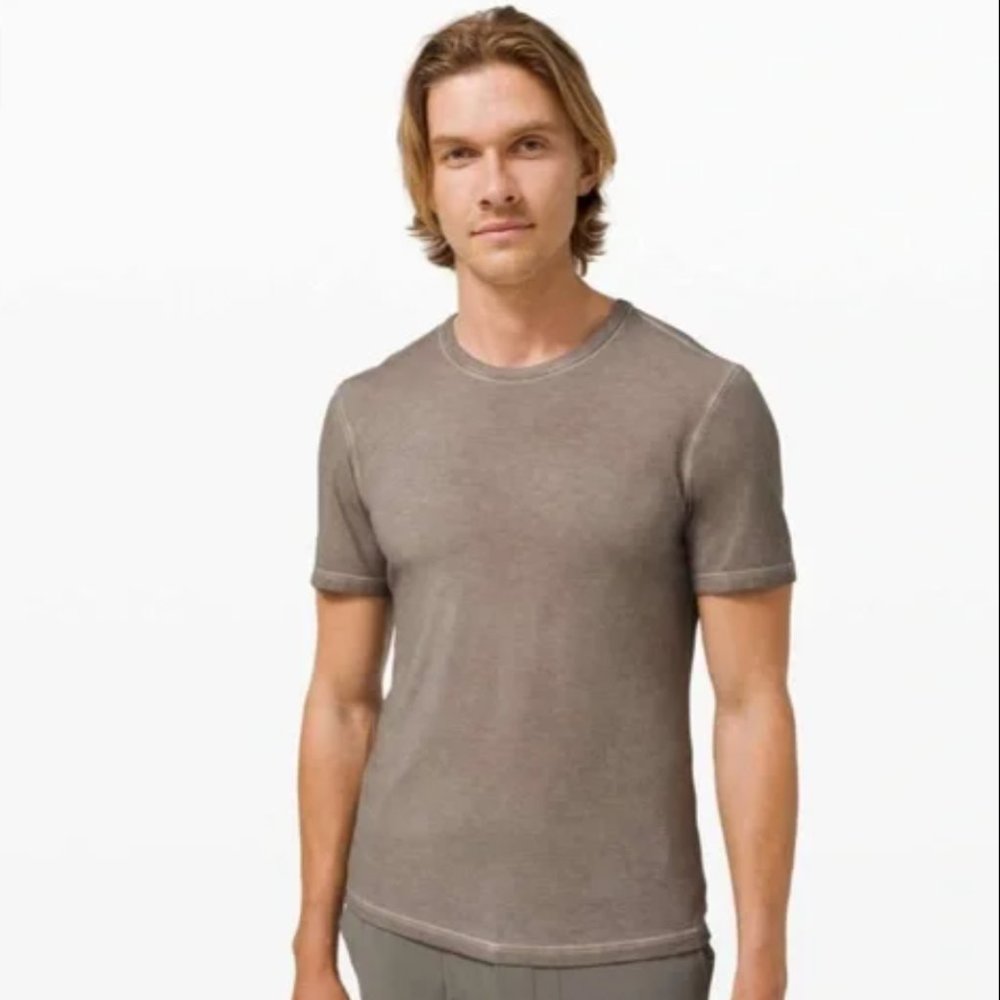 Lululemon - 5 Year Basic Tee - Carbon Dust Sun Wash